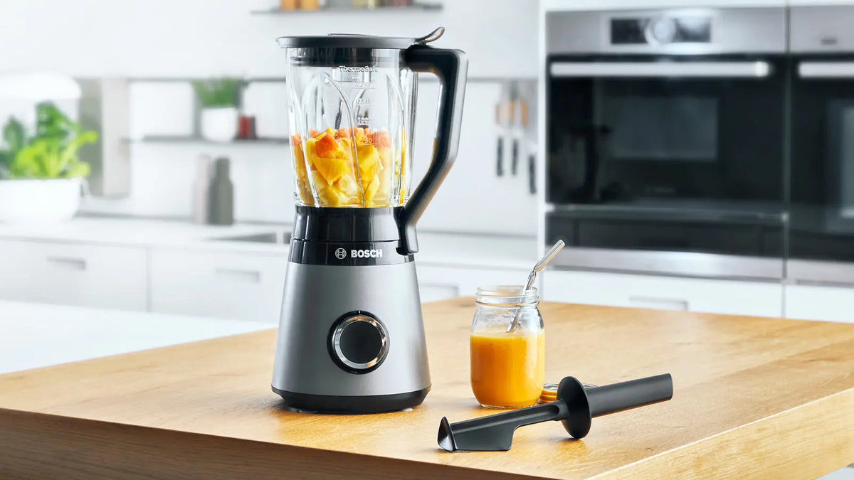 Bosch Bosch Serie 4 Batidora de vaso VitaPower 1200 W Plata | MMB6172S · DEALBYTE · vista 3
