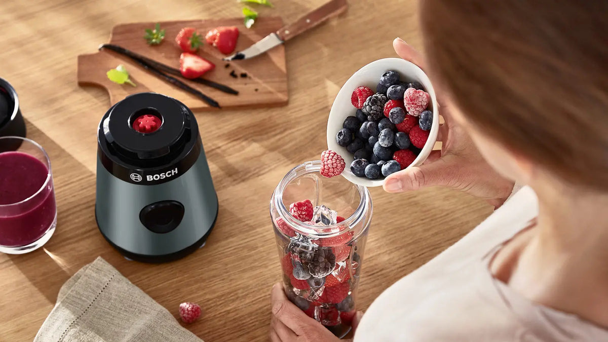 Bosch Bosch Serie 2 Batidora de vaso VitaPower 450 W Plata | MMB2111S · DEALBYTE · vista 6