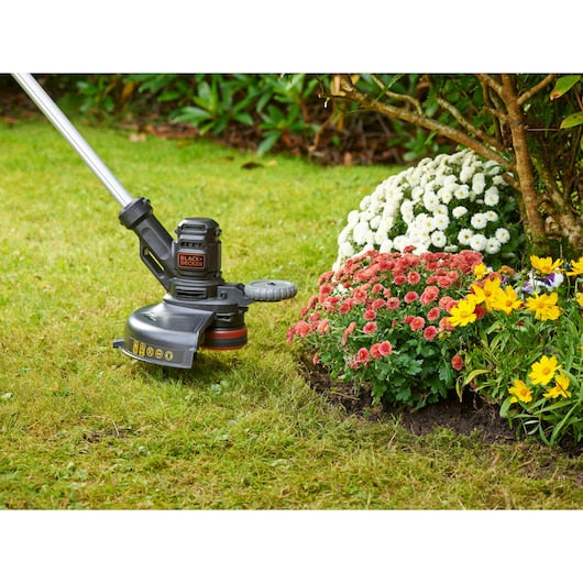 BLACK+DECKER BLACK+DECKER Cortabordes | BESTE628-QS · DEALBYTE · vista 3