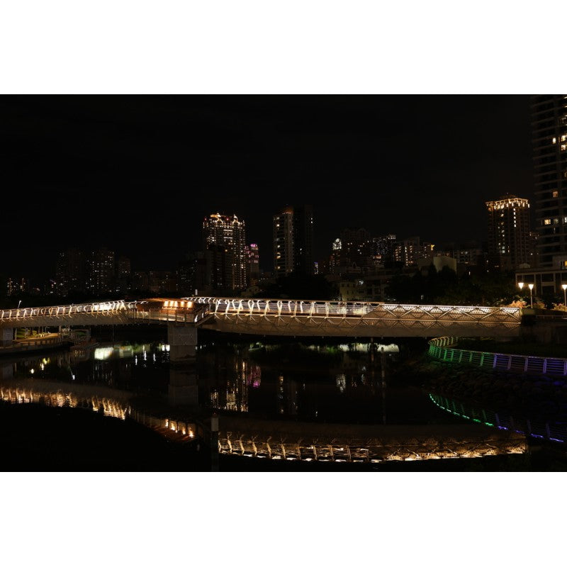 Canon Canon RF 28-70mm F2L USM · DEALBYTE · vista 3