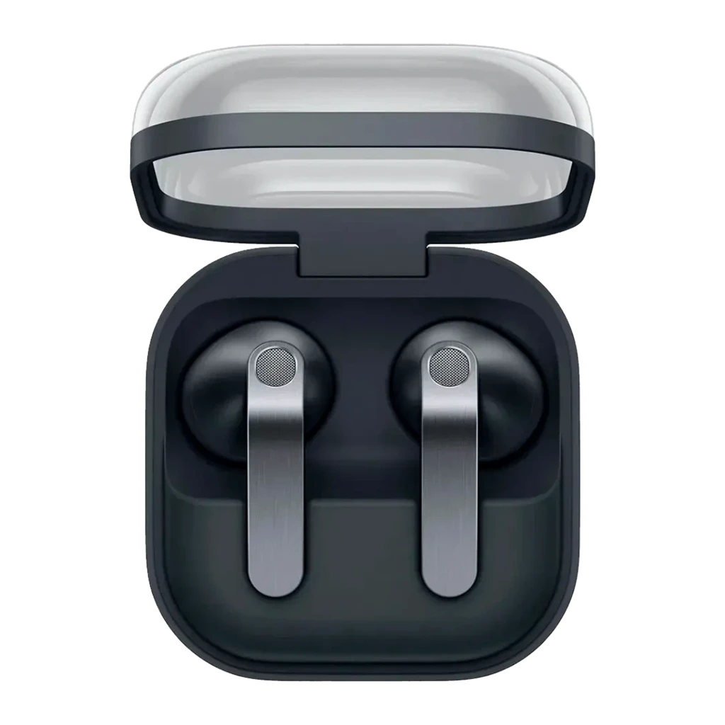 Samsung Galaxy Buds 4 negro, vista frontal: estuche abierto con ambos auriculares y tallos metálicos plateados
