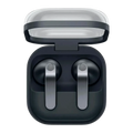 Samsung Galaxy Buds 4 negro, vista frontal: estuche abierto con ambos auriculares y tallos metálicos plateados
