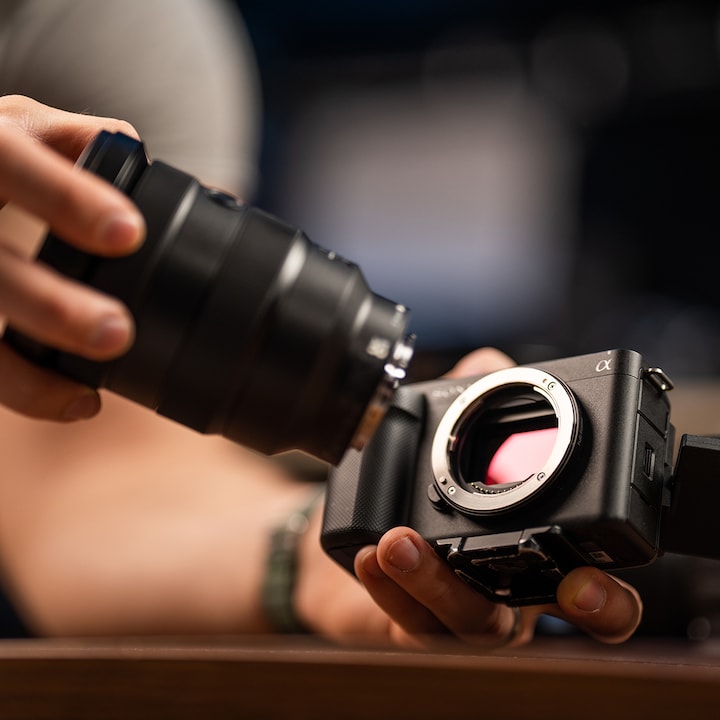 Sony Sony ZV-E1 · DEALBYTE · vista 6